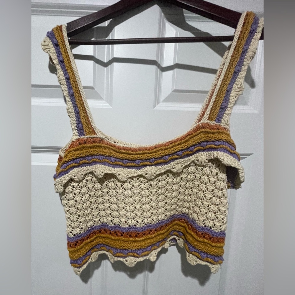 Beautiful knitted top!